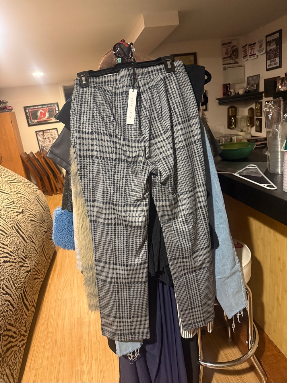 Sanctuary Gray Plaid Straight-Leg Pants